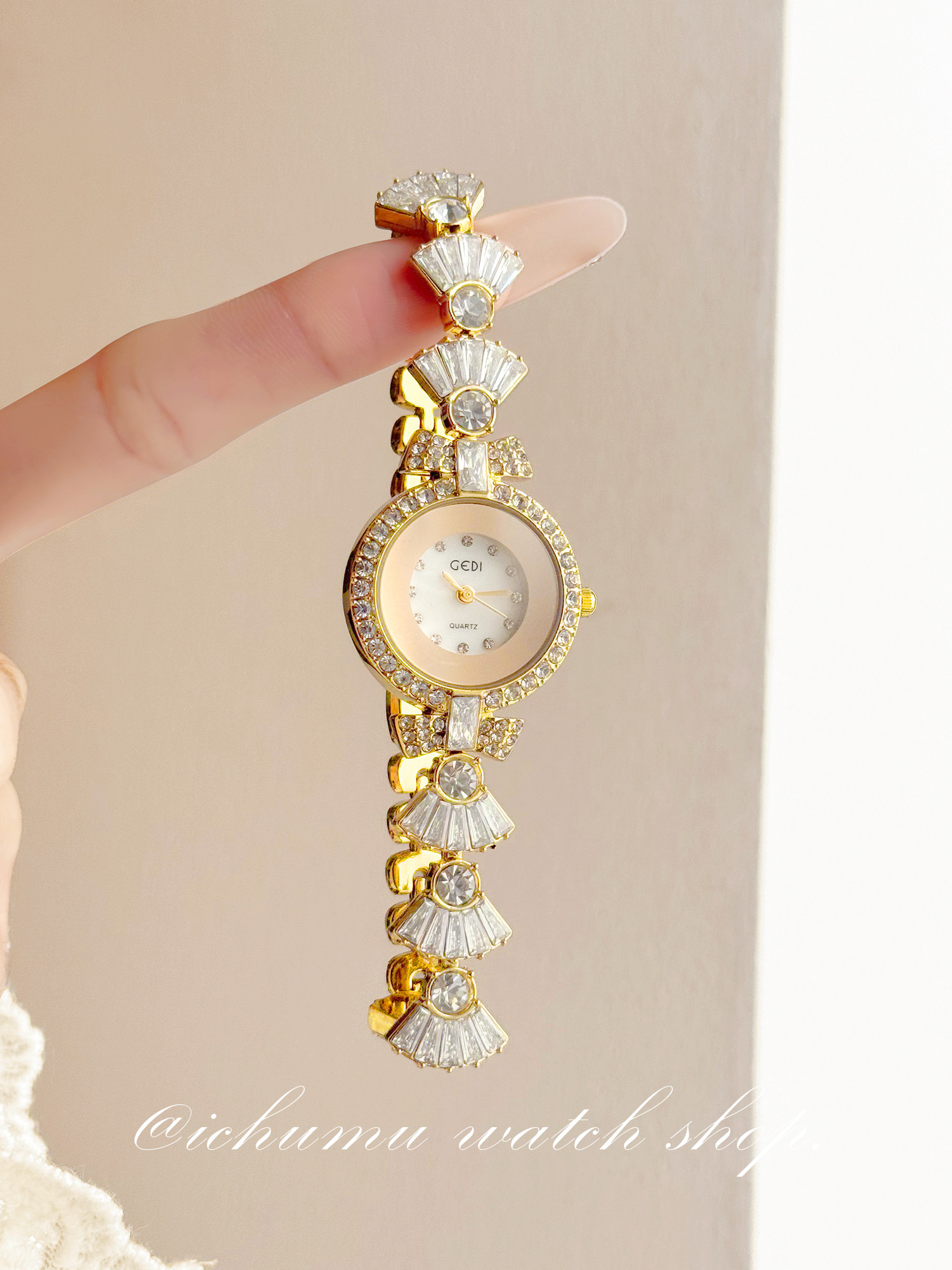 Meerjungfrauen-Damenuhr: Luxur – Luxury Watch In Usa Bewertung und Preis