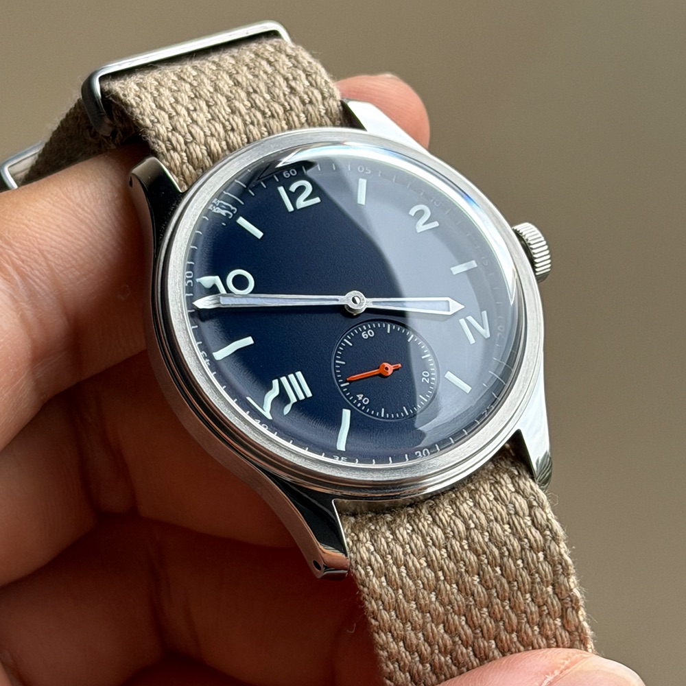 California Blue Formelle Busin – Guilloché Dial Watch Bewertung und Preis