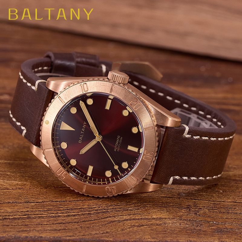 Baltany 44MM Bronze Taucheruhr – Guilloché Dial Watch Bewertung und Preis